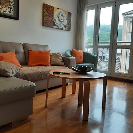Apartmán Atico La Plaza Arriondas Exteriér fotografie