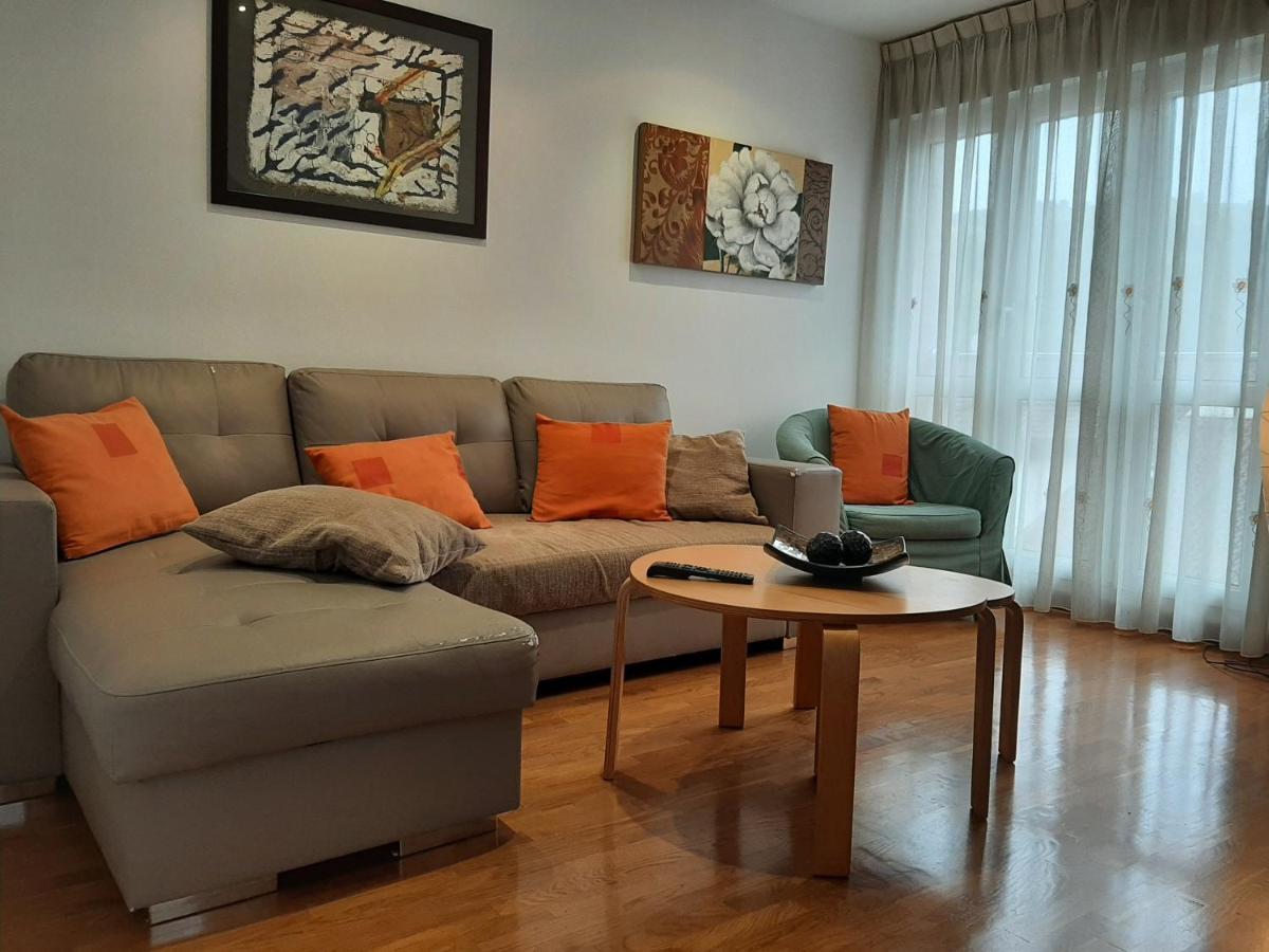 Apartmán Atico La Plaza Arriondas Exteriér fotografie
